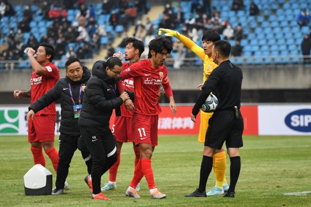 疑似吕文君妻子发文指控其婚内出轨 抛妻弃子