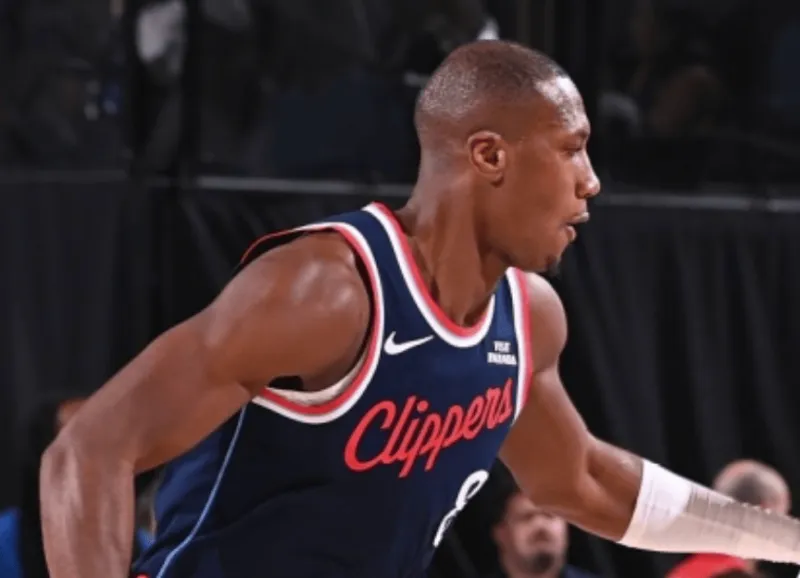 开云-伦纳德：邓恩应入选最佳防守阵容一阵，他值得这个认可