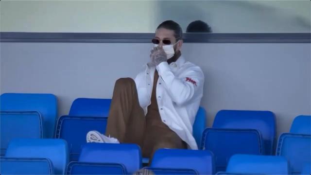 kaiyun-皇马卫冕悬了 少打一人遭逆转，怪裁判or怪米利唐？