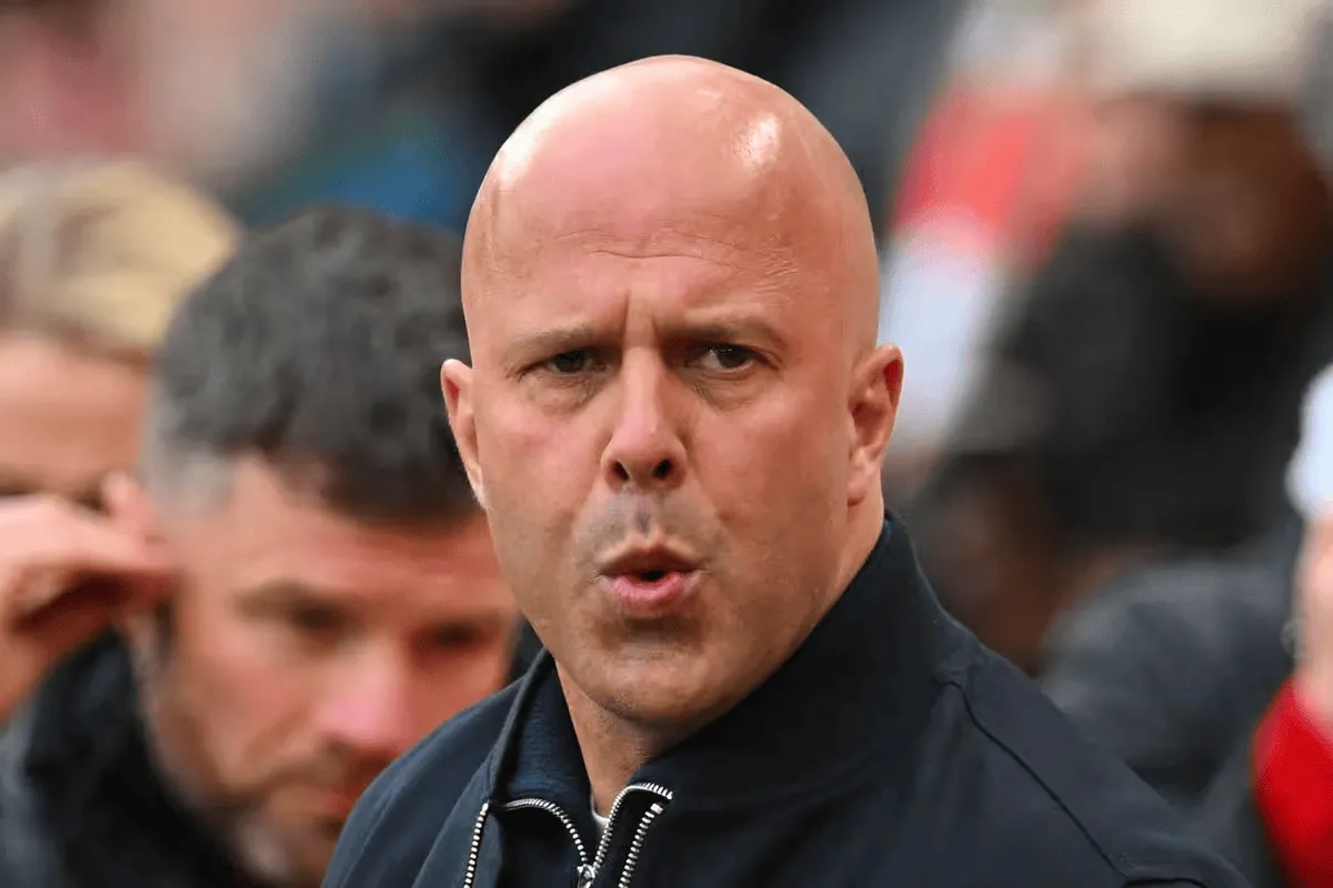 开云体育-回声报：对巴黎次回合斯洛特将重踢4-2-3-1阵型，萨拉赫首发